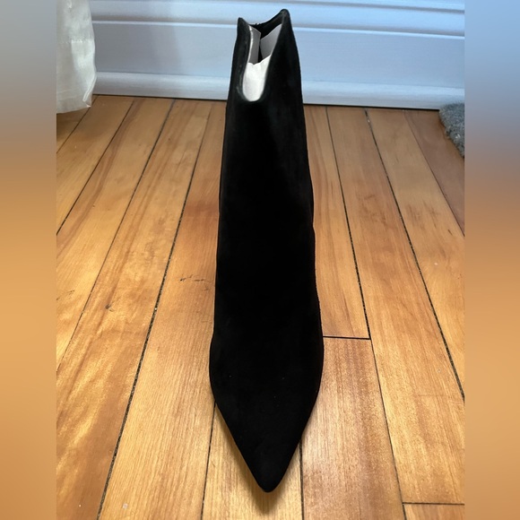 JCrew Black Shaped Topline Short Boots - Picture 12 of 15